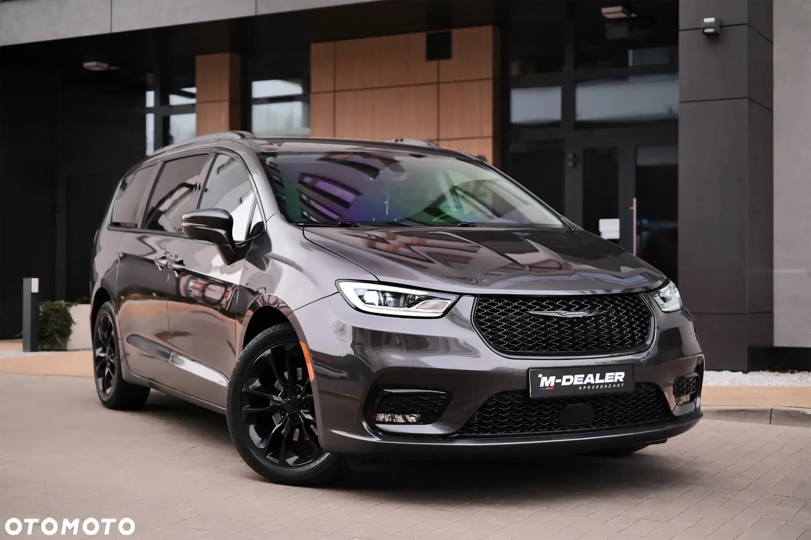 Chrysler Pacifica zdjęcie 3